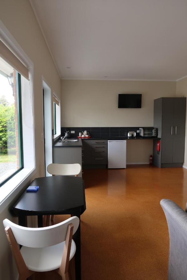 Cosy Nights - Modern, Self-Contained With Parking Apartment Kerikeri Bagian luar foto