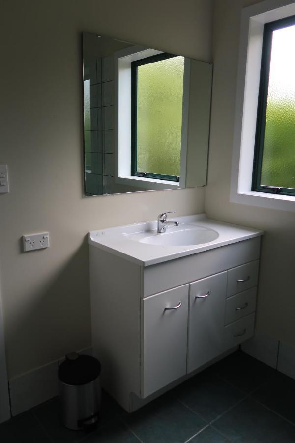 Cosy Nights - Modern, Self-Contained With Parking Apartment Kerikeri Bagian luar foto