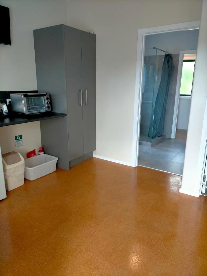 Cosy Nights - Modern, Self-Contained With Parking Apartment Kerikeri Bagian luar foto